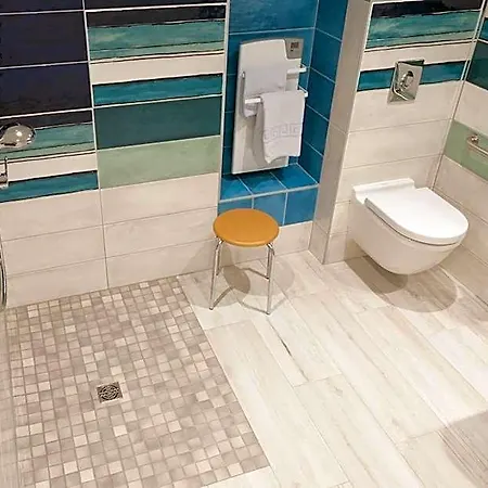Les Bagenelles Hotel 3*