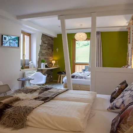 Les Bagenelles Hotel 3*
